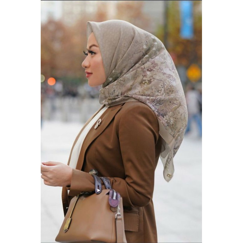 Buttonscarves Newyork SOHO