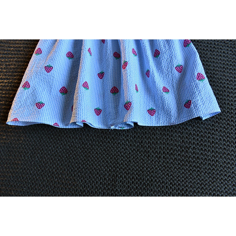 Dress Anak Perempuan Ruffle Motif Strawberry Tanpa Lengan + Bandana