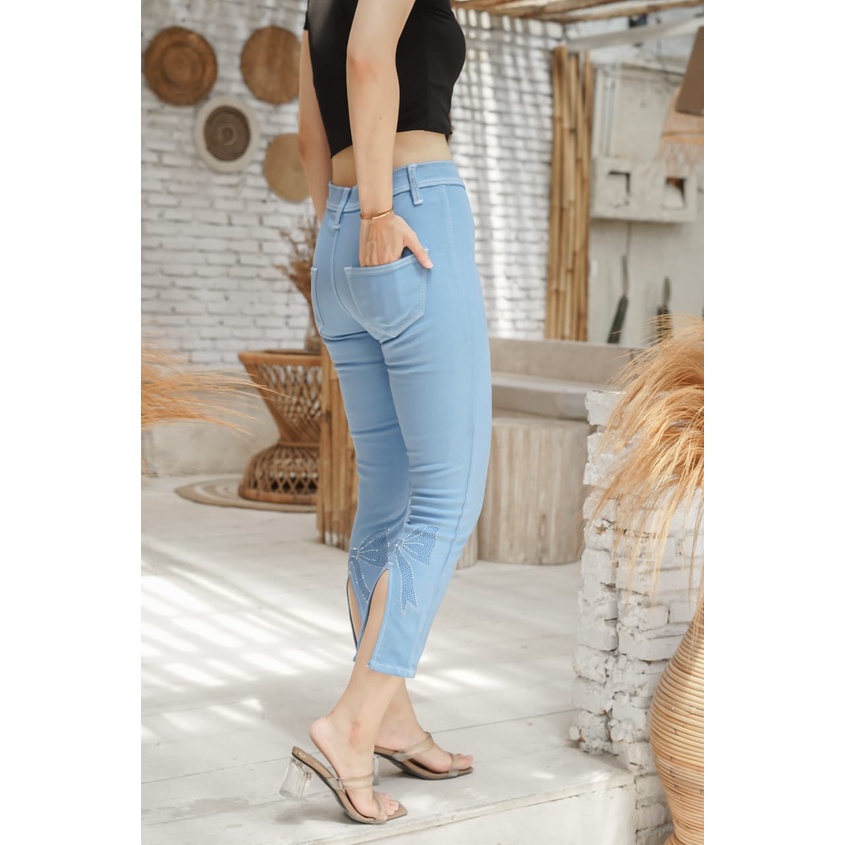 FWR - Celana Slit Jeans Highwaist Mote Blue 5836