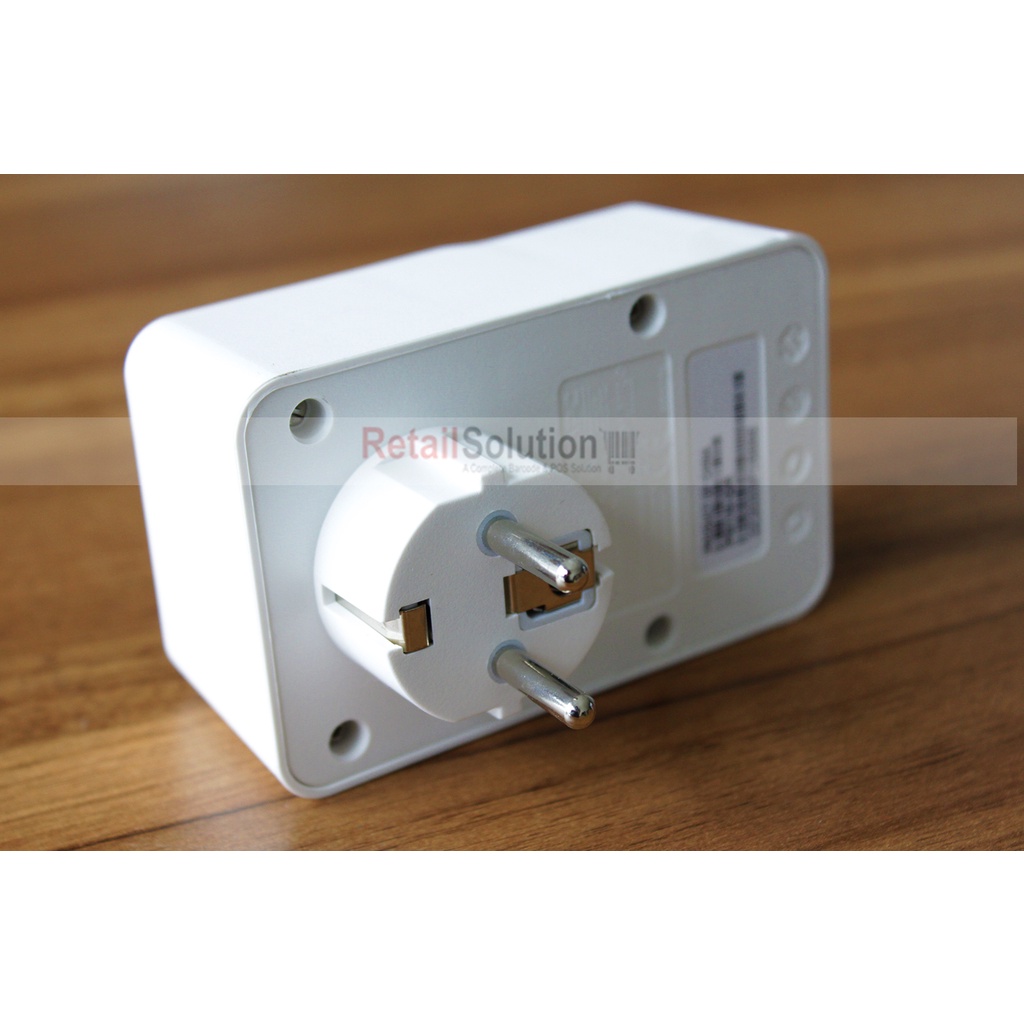 Stopkontak Socket Colokan Listrik Anti Petir - APC PM1WGR / PM1W-GR