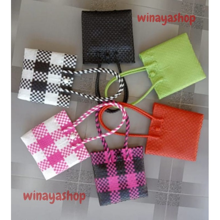 Tas Cantik Anyaman Tali Jali Plastik