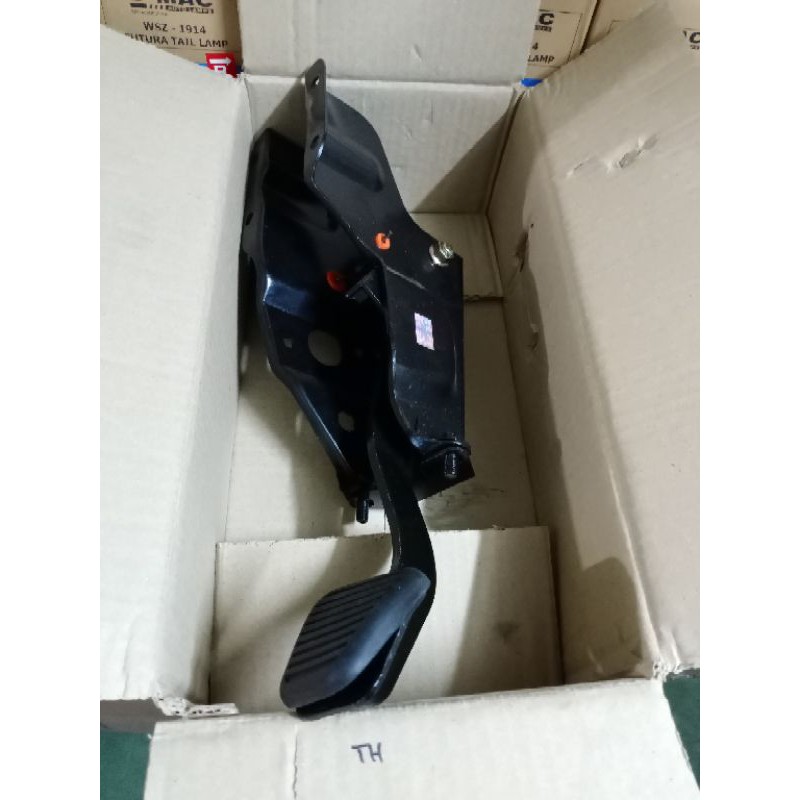 pedal gas xpander Orsinil asli Mitsubishi ktb