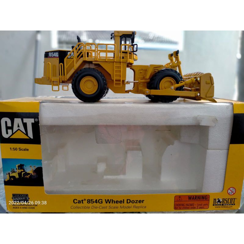 DIECAST CAT 854G WHEEL DOZER