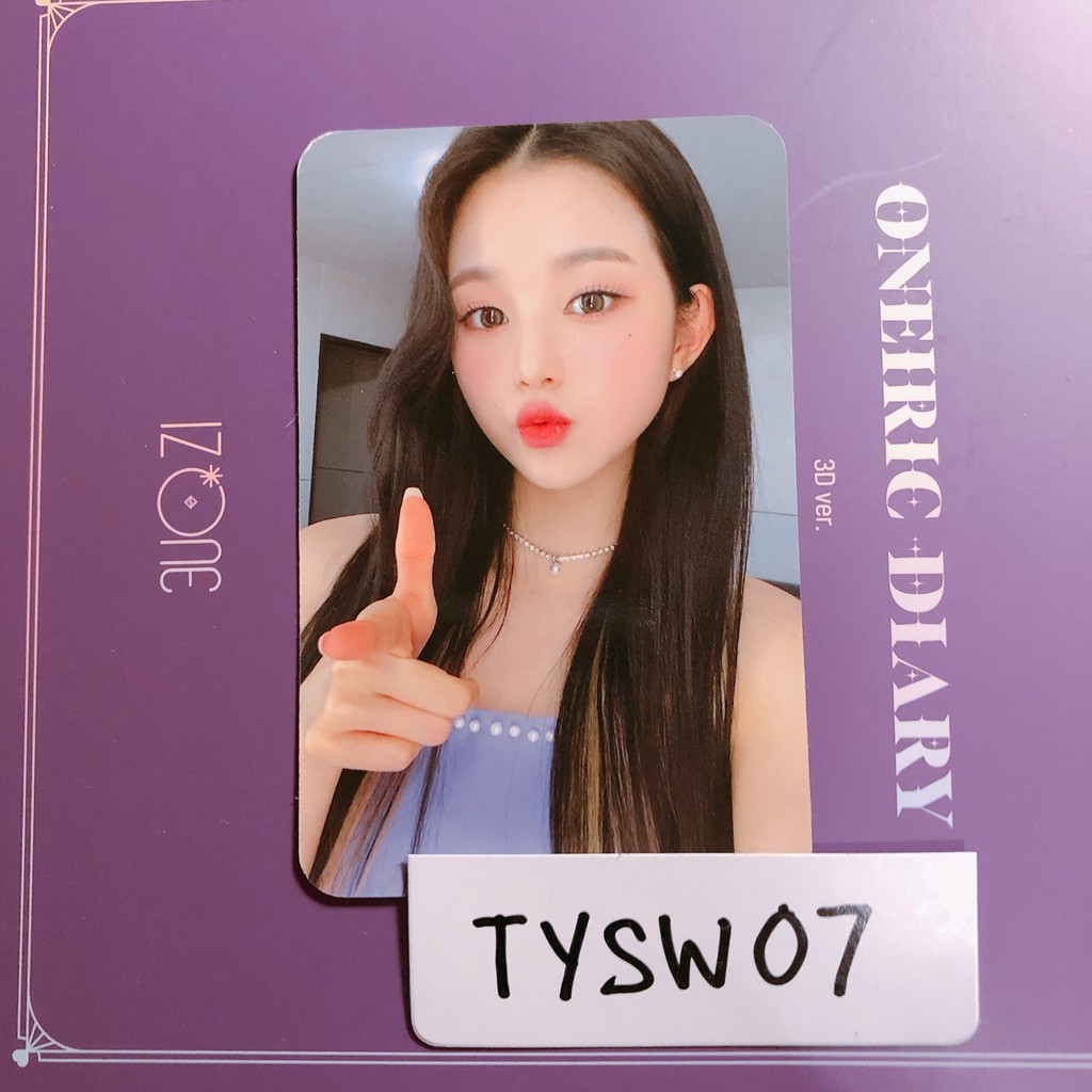 IZ*ONE IZONE - ONEIRIC DIARY 3D (PHOTOCARD WONYOUNG)