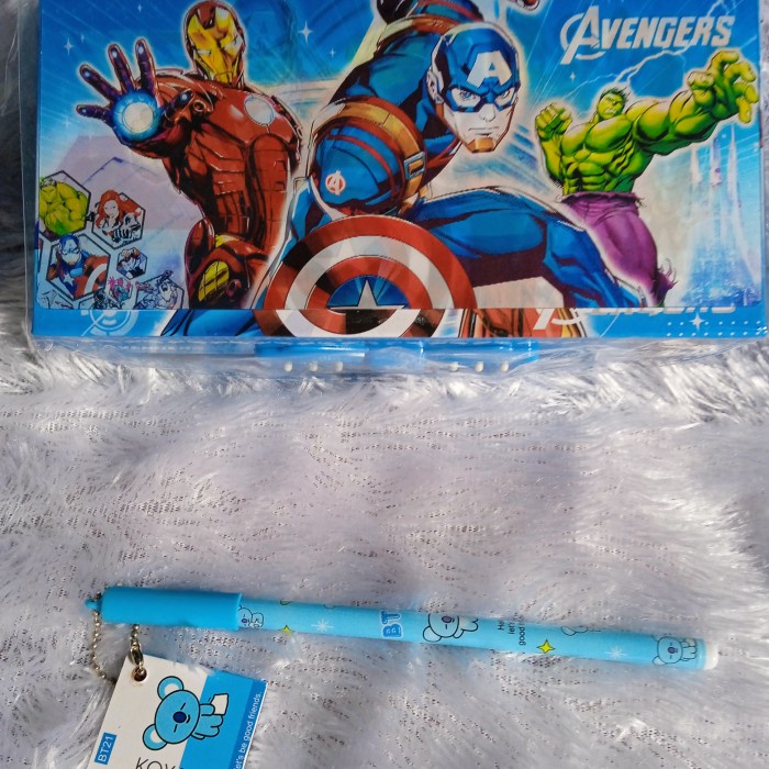 

Eklusif Tempat Pensil Karakter 3D Kode Free Pulpen Diskon