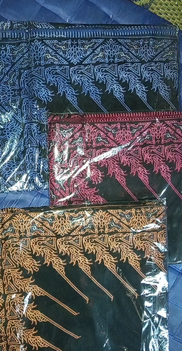 Gamis Cut Meyriska Batik Kampus