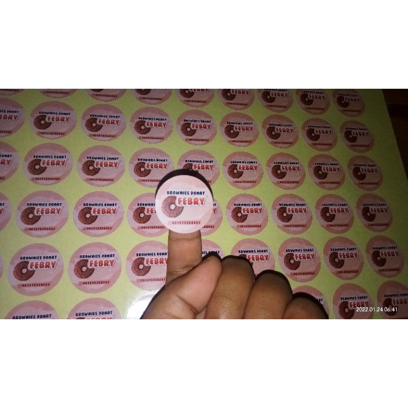 

Stiker Makanan Bulat