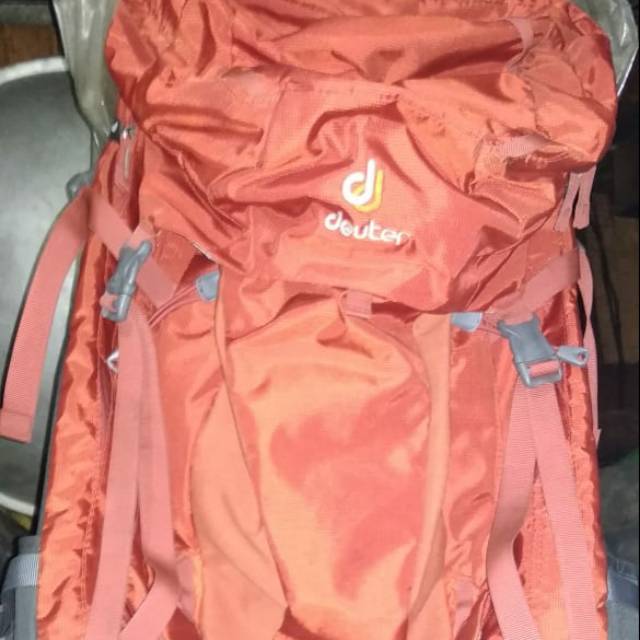 Deuter aircontact pro merah