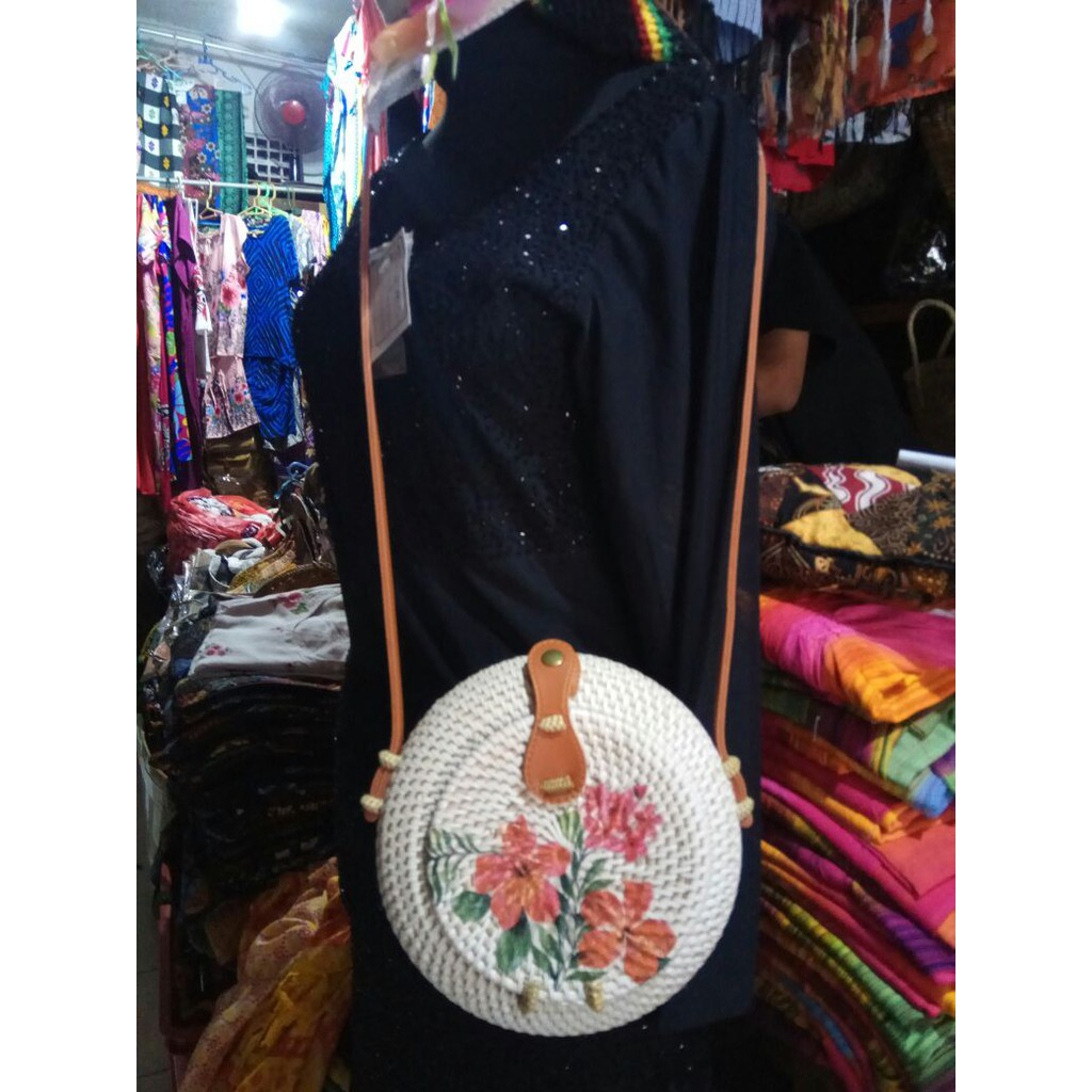 Tas Selempang Rotan Kendi Lukis Model Kendi