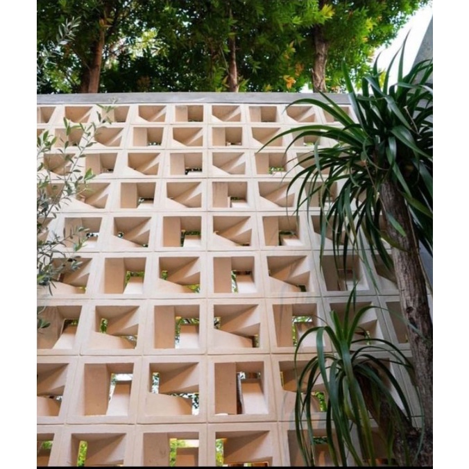 ROSTER MINIMALIS//ROSTER BETON//PUTIH NATURAL SEMEN/SEKAT HALAMAN//SEKAT PAGAR//PAGAR MINIMLAIS/PENT