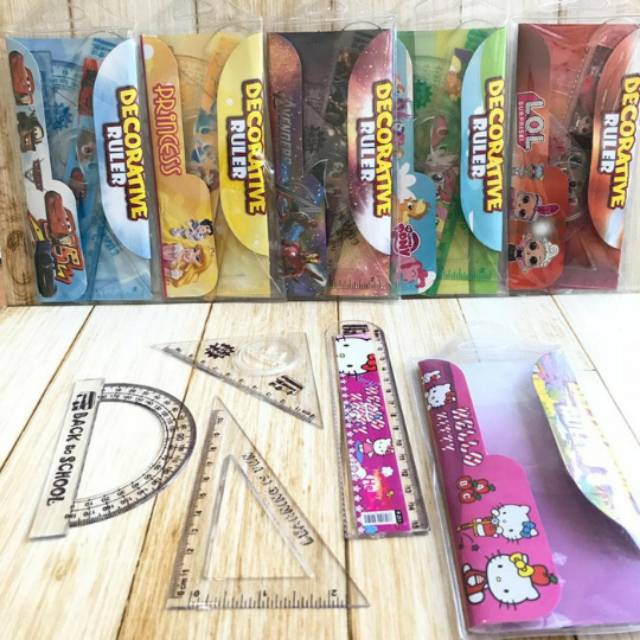 

Penggaris pelastik Motif / Penggaris Set 211
