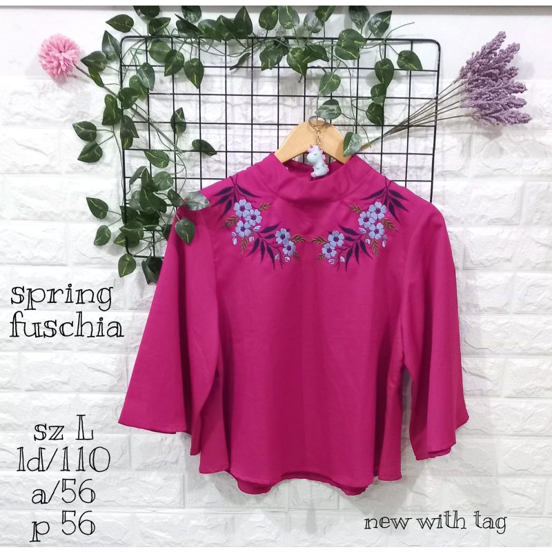 Blouse Wanita Crop Fuschia