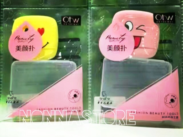 Square BB Cushion Puff in Love or Wink Emoticon + Box