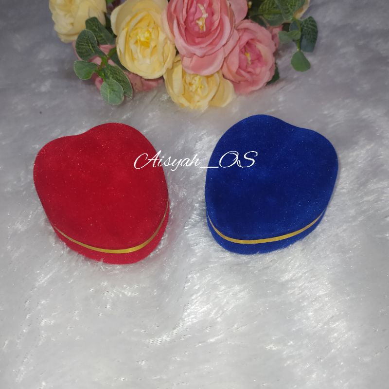 tempat cincin lamaran seserahan hantaran bludru love kotak