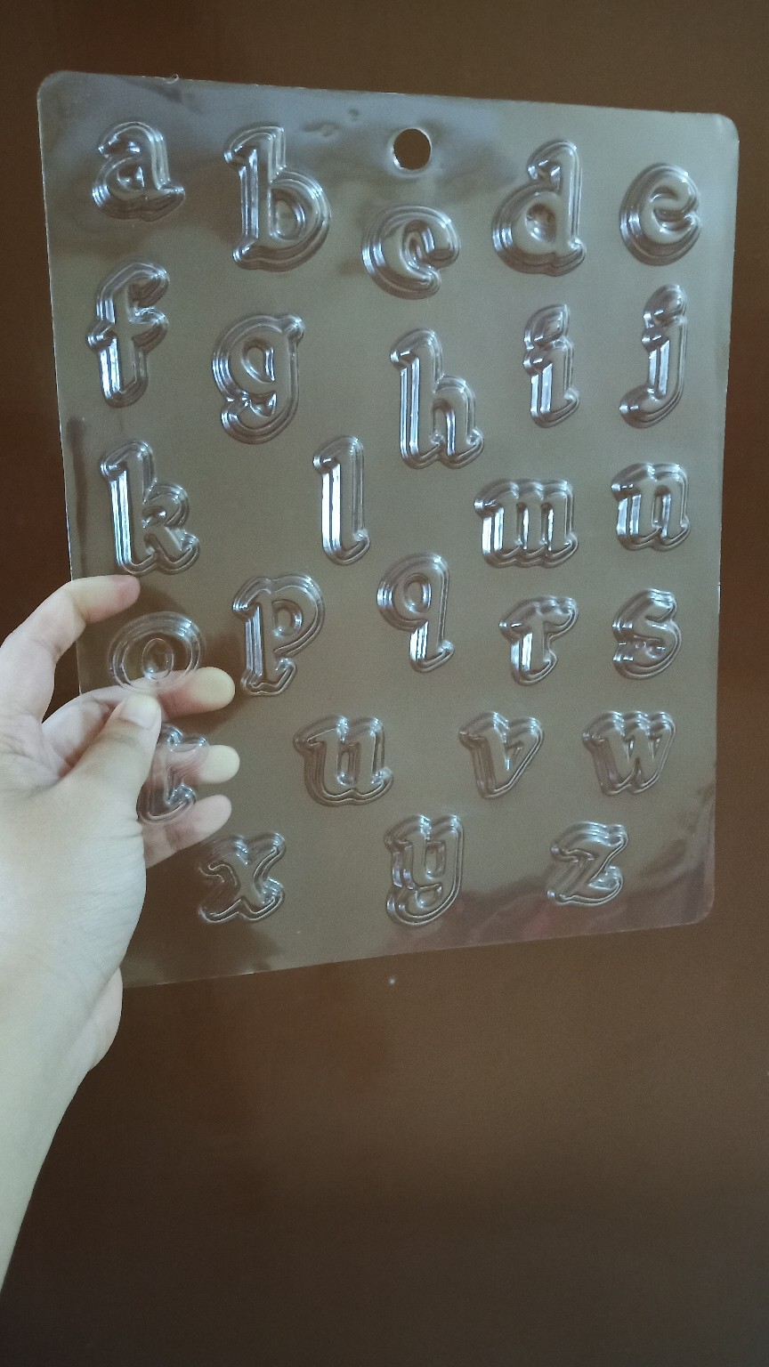 Cj Cetakan Coklat Cokelat Huruf Latin Plastik