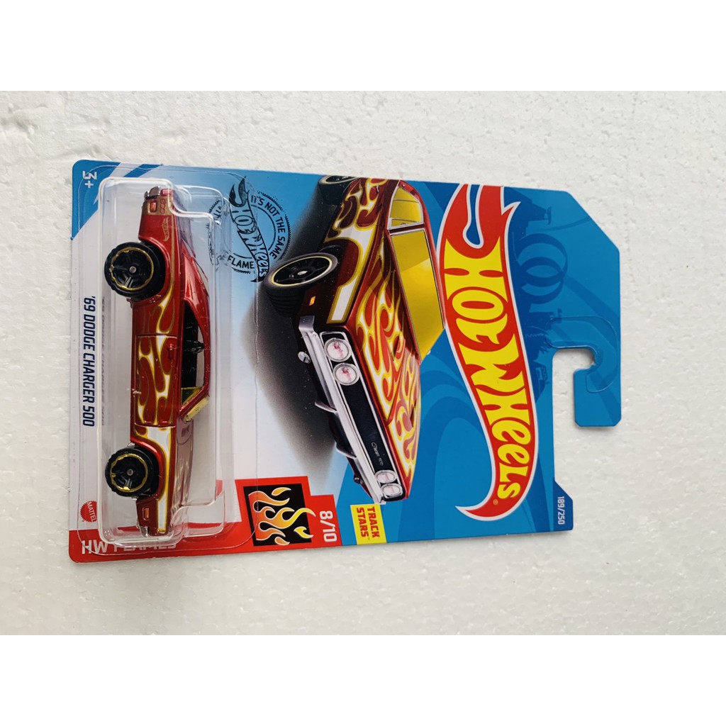 HOT WHEELS HOTWHEELS 69 DODGE CHARGER 500 HW FLAMES DIECAST MOBIL HOTWIL HOTWEELS TRACK STARS LANGKA