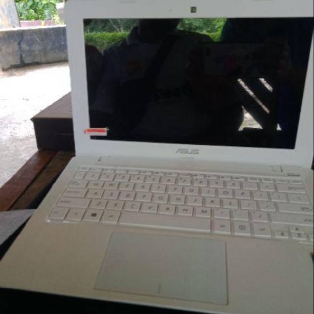 Notebook ASUS X200CA