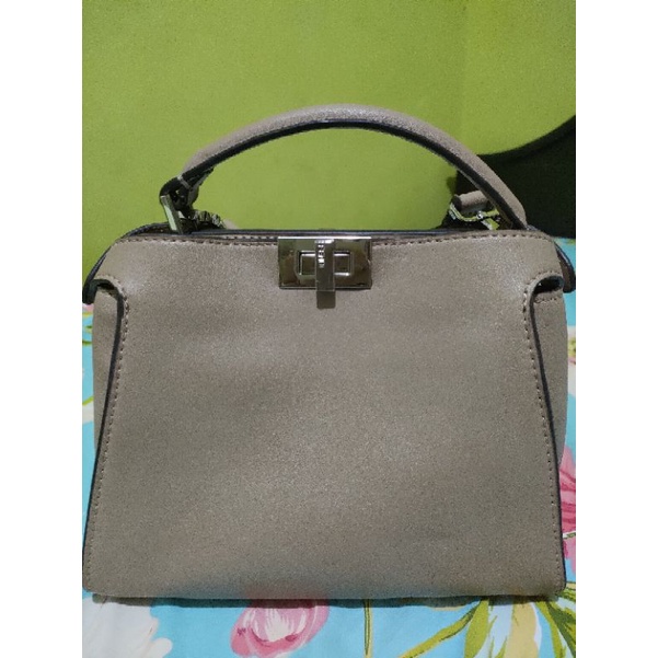 Tas Fendi KW Preloved