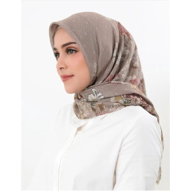 The Royale Series  khaki Buttonscarves