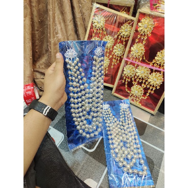 acesories kalung koto gadang.