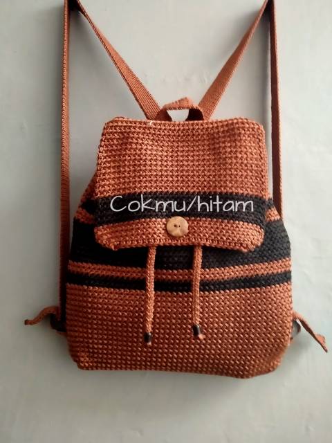 TAS RAJUT RANSEL STRIP KEKINIAN