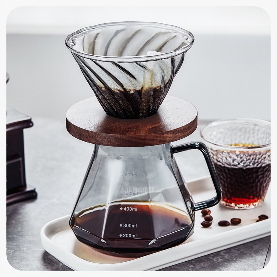 V60 GLASS DRIPPER 02 (1-4 CUPS) WITH WOODEN BASE - BLACK DIAMOND