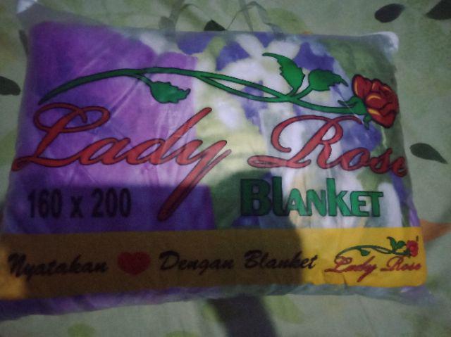 Selimut Bunga Motif Dominan Lady Rose Uk 160x200 Cm Nancy, Janice, Celine, Wulan