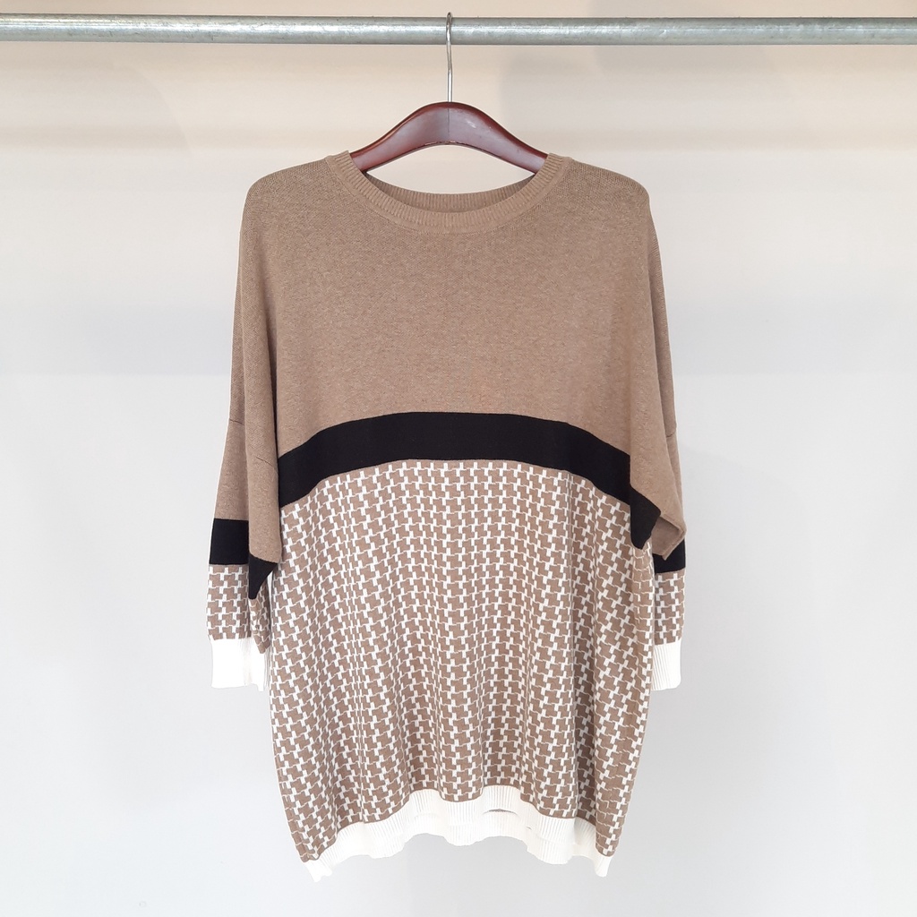 Atasan Rajut Wanita Big Size