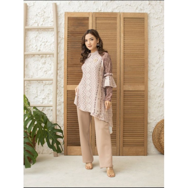 Caramel Cassey Blouse by Wearing Klamby (XXL)