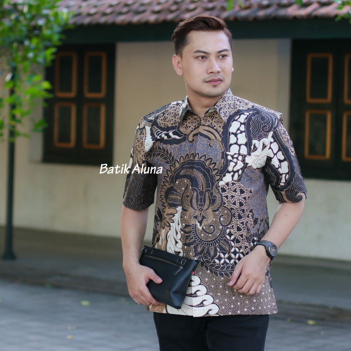 BAJU BATIK PRIA Batik Pria Lengan Pendek Premium Hem Kemeja Batik Pria Lengan Pendek Lapis Furing Katun Primis Premium Halus Motif Terbaru Srangen Solo FASHION BATIK ALUNA  BATIK ALUNA OFFICIAL STORE ALUNA BATIK