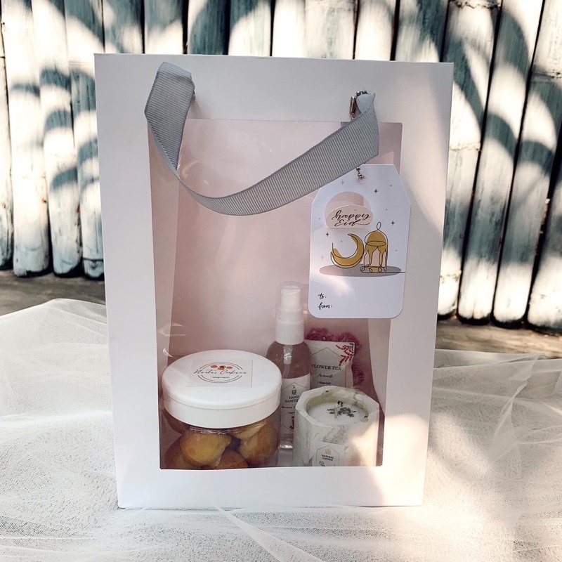 

HAMPERS LEBARAN / PARCEL LEBARAN