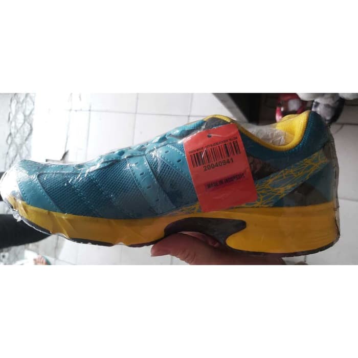 Sepatu Badminton Specs Hijau