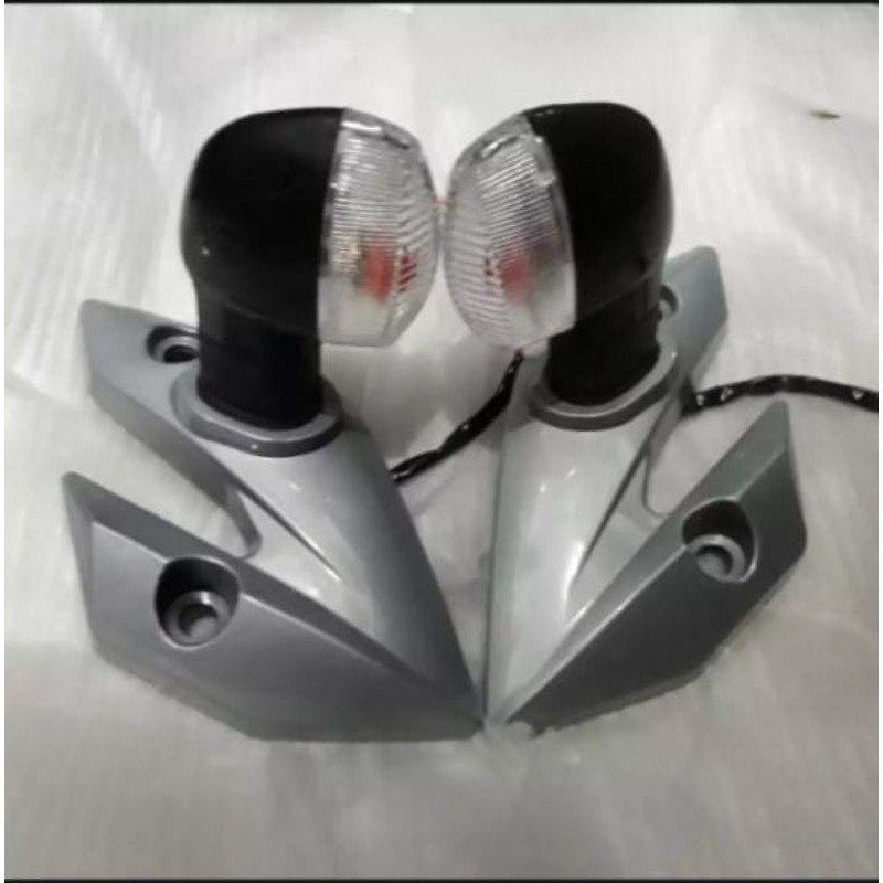 Kupingan Lampu Vixion Lama Atau Vixion New 2010 Paket Lampu Sein Tebal