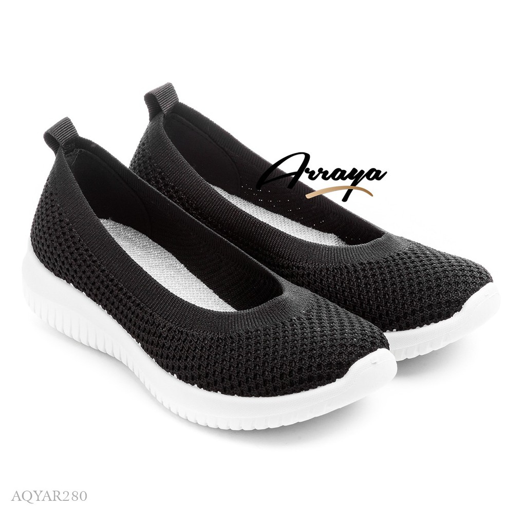 arraya flyknit sneakers