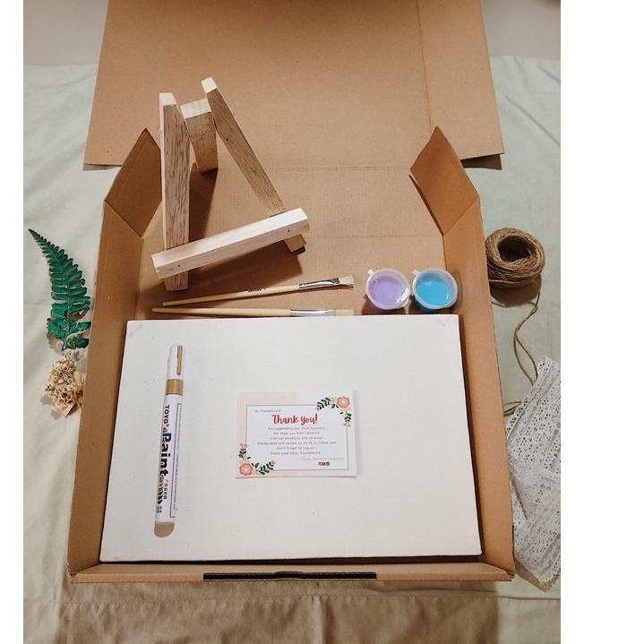 

New TERMASUK EASEL DIY Handprint Painting Kit by Sweetie Seasons Canvas Lukis Set | Easel Lukisan 케