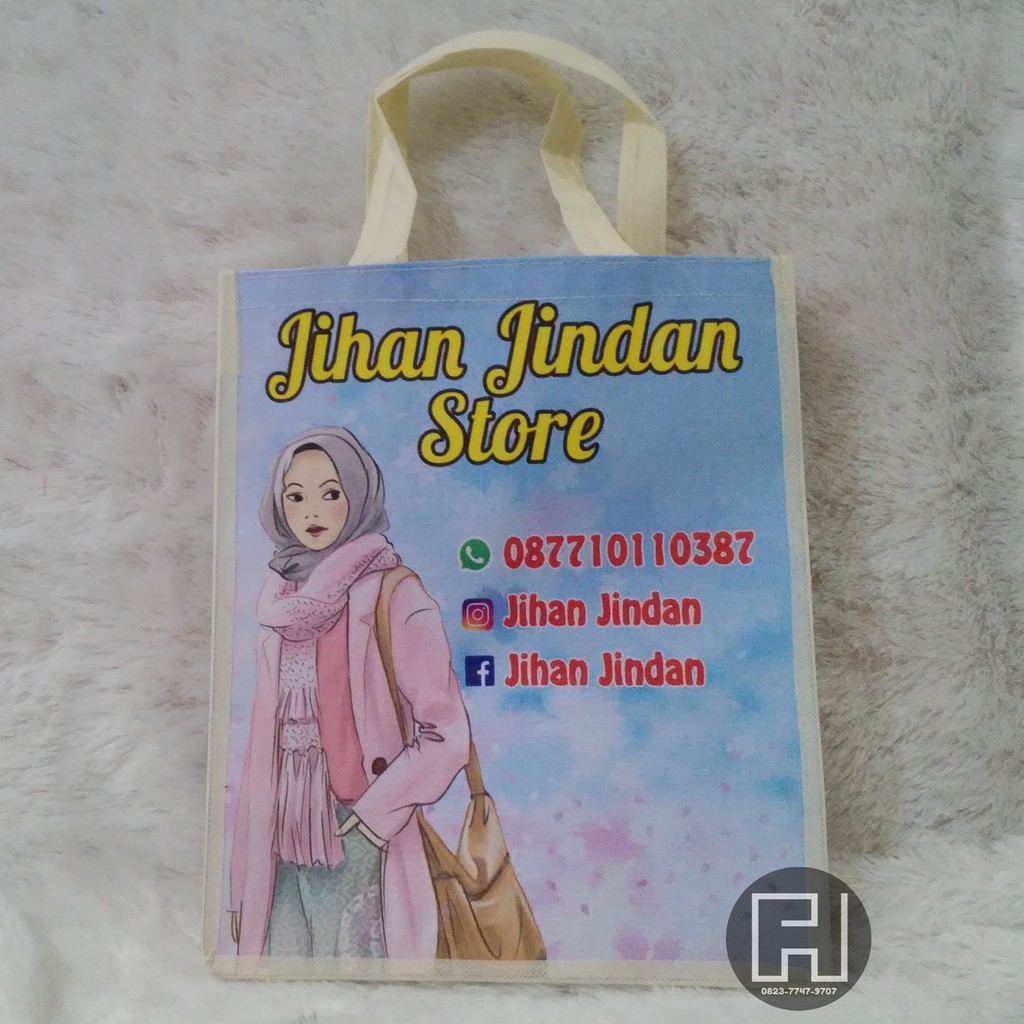 

Tas Kantong Perusahaan / Tas Souvenir Toko / Goodie Bag