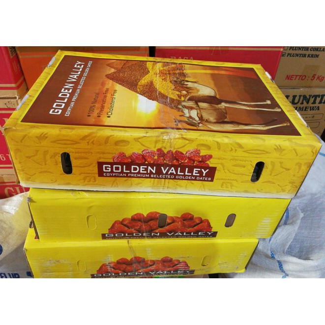 

Kurma Mesir Golden Valley kemasan 10 kg per karton - harga tertera per Kg