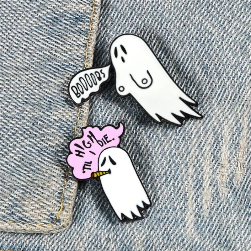 Bros Pin Enamel Desain Kartun Hantu Halloween Bahan Metal Untuk Kerah Jaket Denim