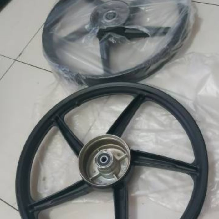 VELG RACING VROSSI GRAND/ASTREA/LEGENDA RING 17