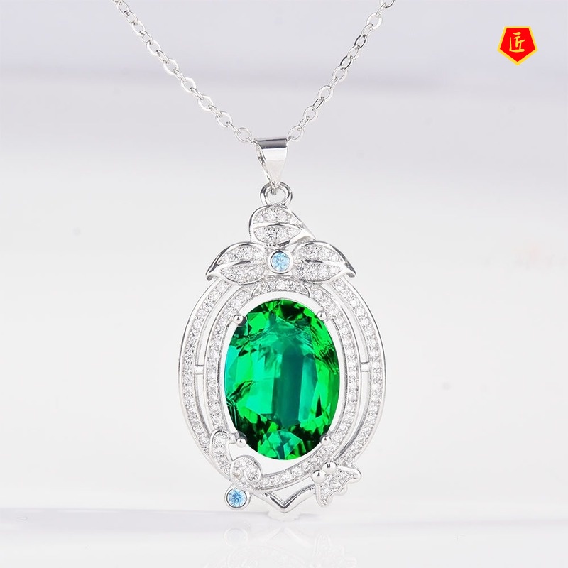 [Ready Stock]Emerald Pendant Luxury Full Diamond Flower Necklace for Women