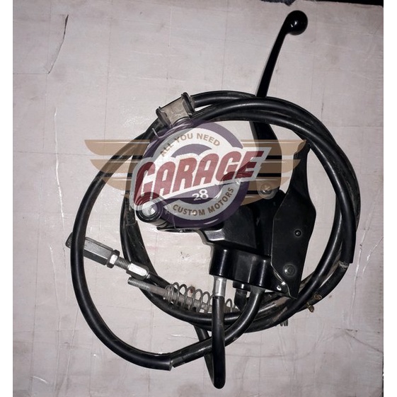 dudukan handle rem belakang rem belakang scoopy new k93 ori pnp beat new street handle rem belakang