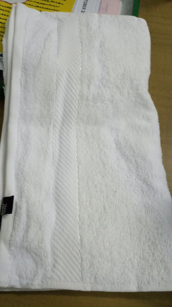 Rc Handuk Sport Chalmer Warna Putih Dan Biru Grade B No Label