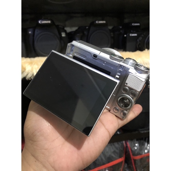 kamera mirorles nikon j5 wifi like new normal siap pakai