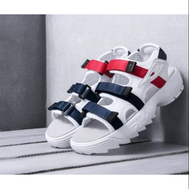 harga sandal fila disruptor