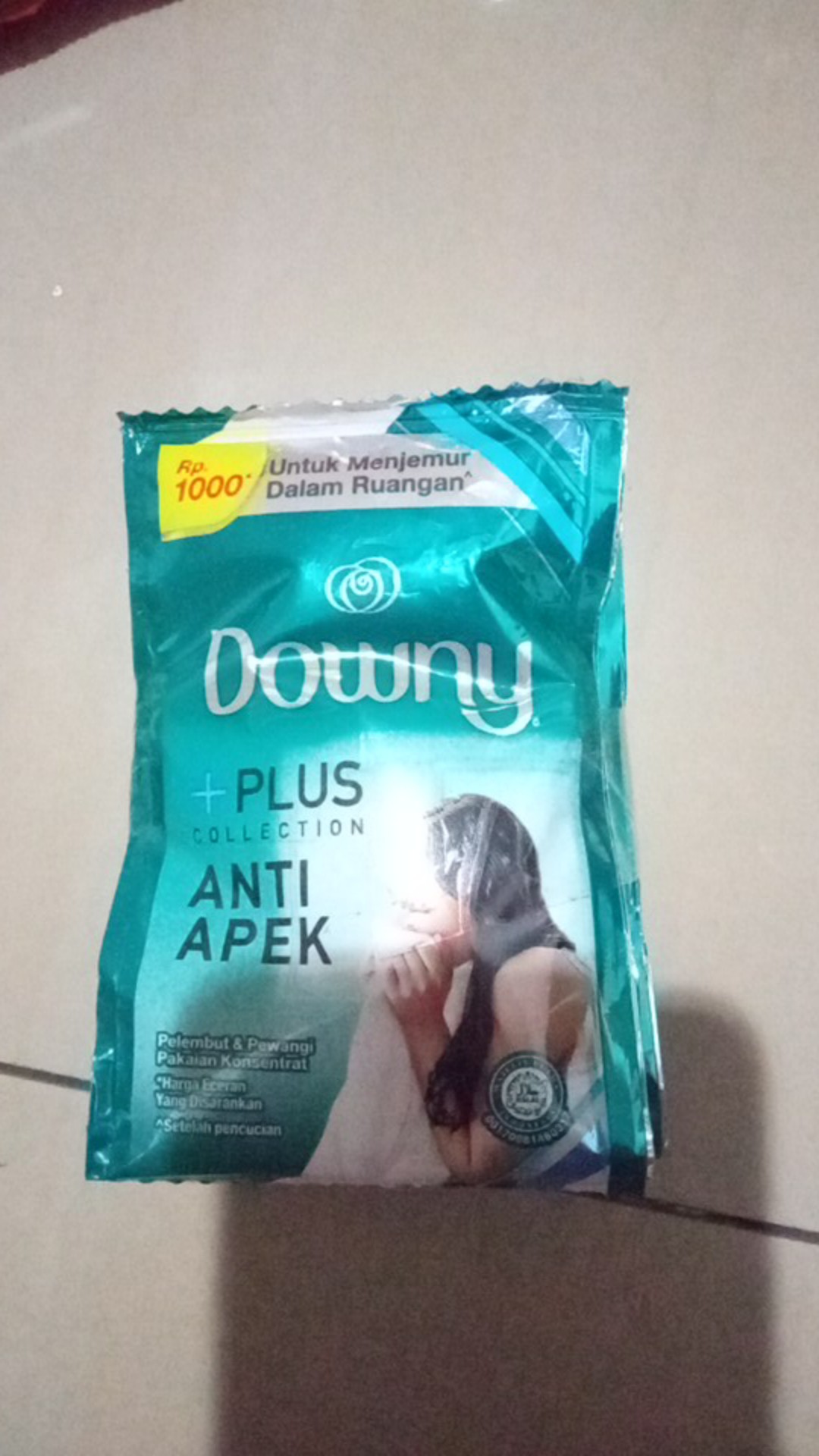 Downy Pelembut & Pewangi Anti Apek Sachet Pack 6s X 20ml