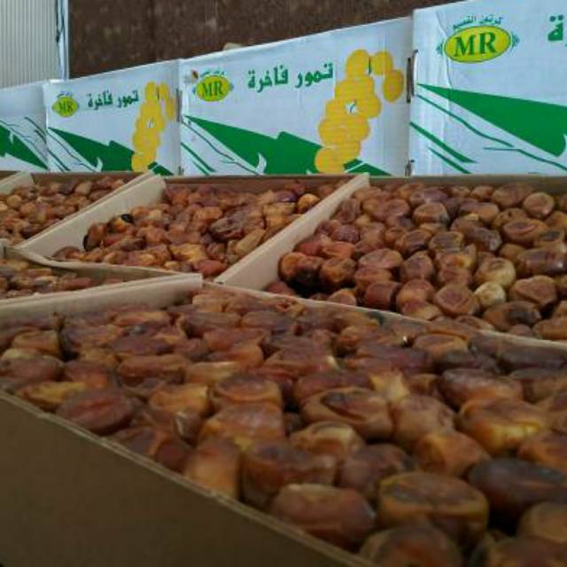 

Kurma Sukkari Kemasan 3 kg