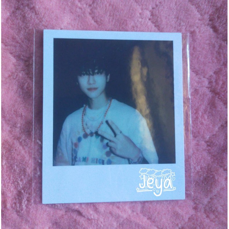 pola hello future jaemin