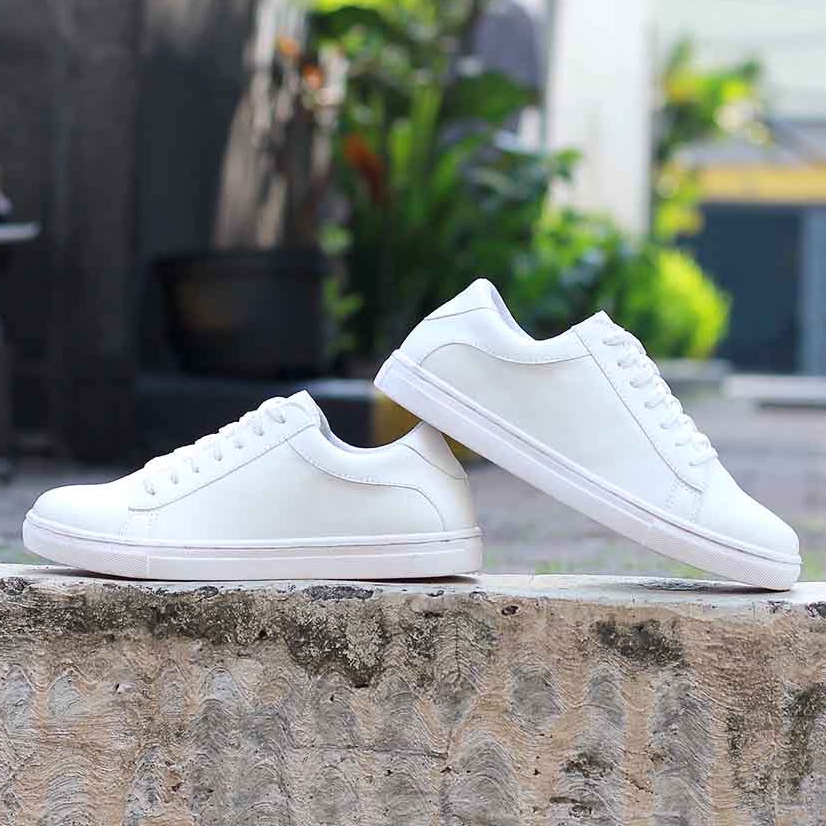 Sepatu Sneakers Pria Putih Sepatu Pria Casual Keren Original Distro 999