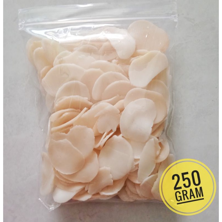 

Kerupuk Bawang Putih Mentah 250 Gram