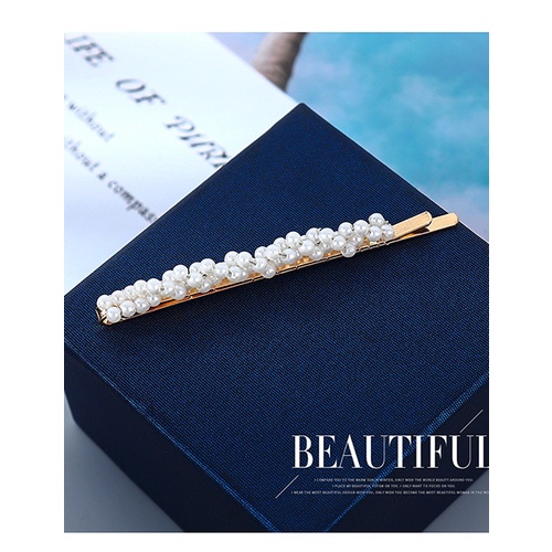 LRC Perhiasan Set Fashion Color Mixing Pearl And Diamond Winding Alloy Necklace Earrings Hairpin Set Y64143